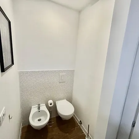 Your At Vatican's Doors Rom