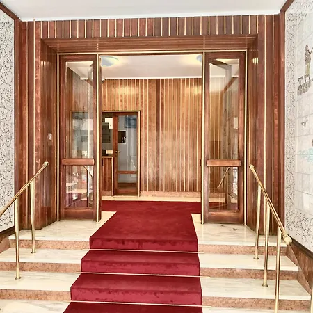 Apartment Your At Vatican's Doors