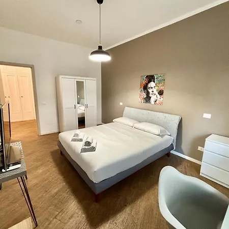 Your At Vatican's Doors Apartment *